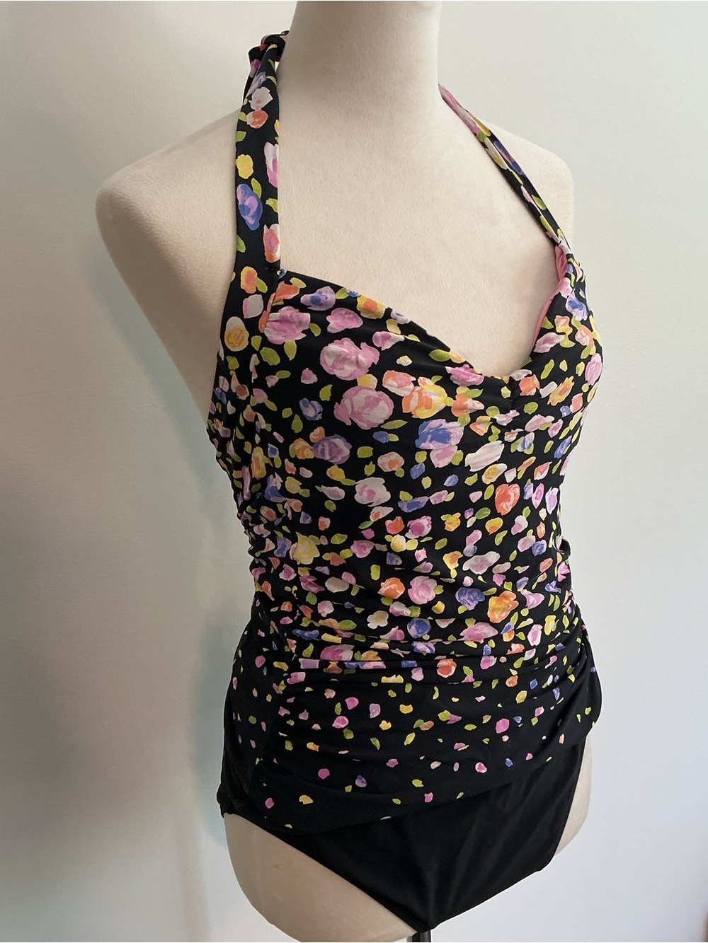 Anne Cole Floral Tankini Bundle - Picture 5 of 16